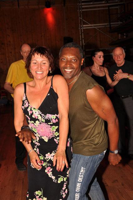 min 2011 05 29 station danse 085